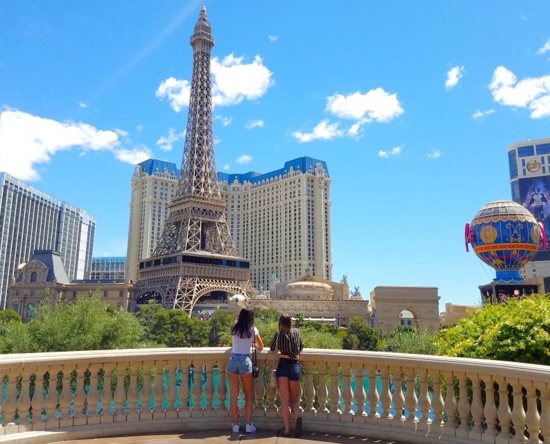 Las Vegas: Top Must-See Spots Las Vegas Strip Walking Tour - Meeting Point and Tour Route