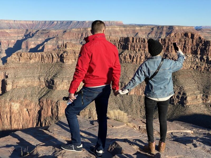 Las Vegas: Transfer To and From Grand Canyon West - Onboard Experience and Amenities