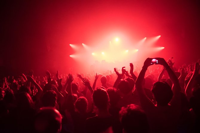 Las Vegas VIP Private Party Bus Club Crawl - Inclusions and Amenities