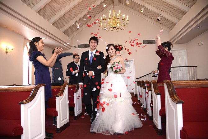 Las Vegas Wedding at A Special Memory Wedding Chapel - Service and Language Options