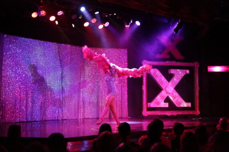 Las Vegas: X Burlesque Show at the Flamingo - Venue and Accessibility