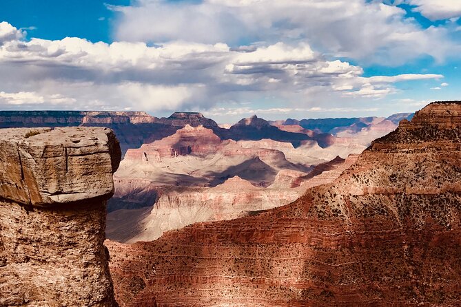 Las Vegas, Zion, Bryce, Monument Valley, Lake Powell, Grand Canyon Private Tour - Cruising Lake Powell