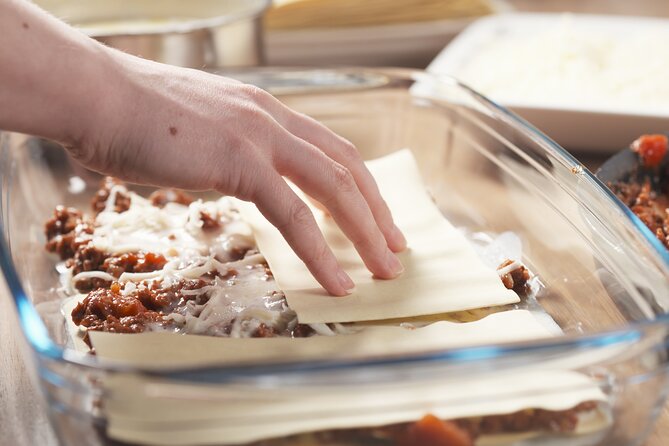 Lasagna Cooking Class With Lunch and Perugia Guided Tour - Navigating the Guided Tour of Perugia
