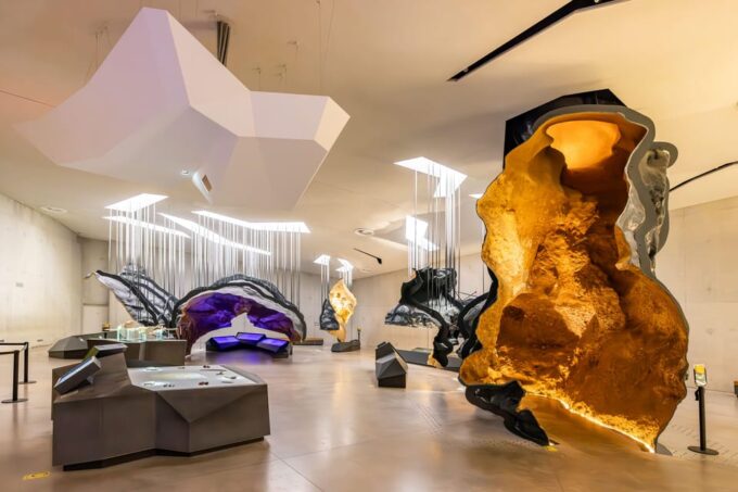 Lascaux IV: Full Replica Cave Experience Ticket - Interactive Exhibits and Galleries