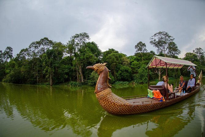 Late Afternoon Angkor Gondola Tour With Champagne and Canapés - Pickup Information