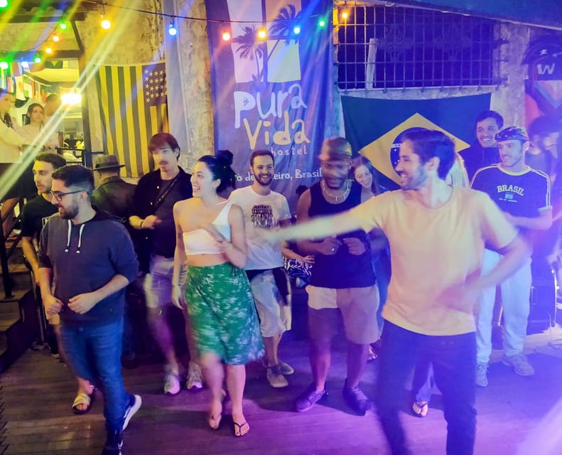 Latin Music Dance Class + DJ + 2 Free Drinks - Drinks and Cuisine