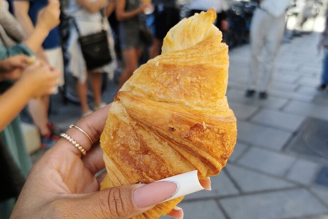 Latin Quarter Exclusive Bakeries and Pastries Food Tour Max 8 Ppl - Overview of the Tour