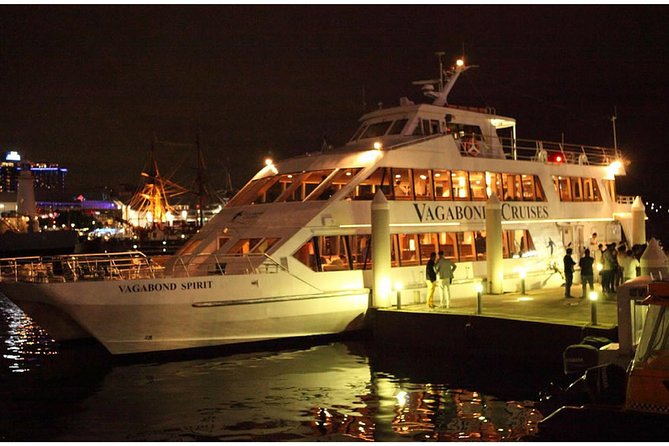 Latino Dinner Cruise on Sydney Harbour - Inclusions and Amenities