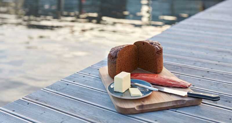 Laugarvatn Fontana: Geothermal Bread-Baking Experience - Participant Requirements and Recommendations