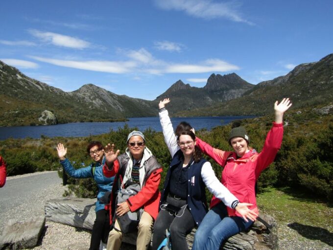 Launceston: Cradle Mountain National Park Day Trip With Hike - Dining Experiences