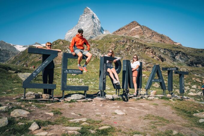 Lausanne: Day Tour to Zermatt Matterhorn & Glacier Paradise - Discovering the Glacier Palace and Cinema Lounge