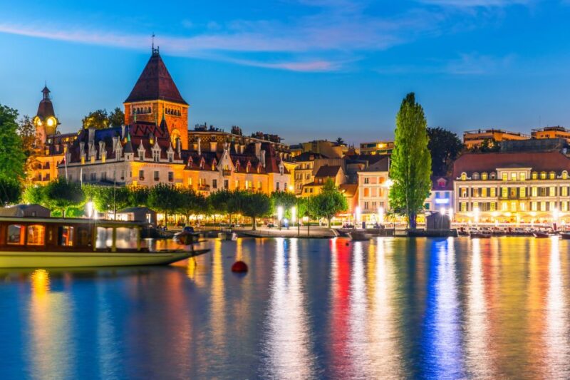 Lausanne: First Discovery Walk and Reading Walking Tour - Key Points