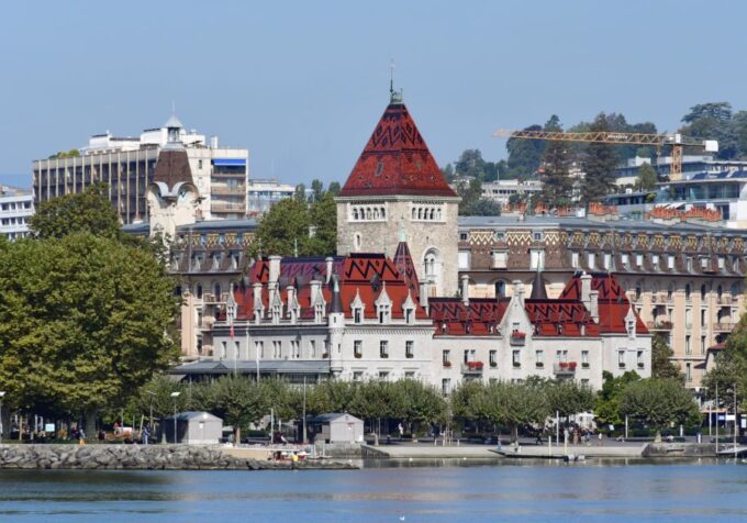 Lausanne (Ouchy District) City Sights Self-Guided Tour - Whats Included in the Tour