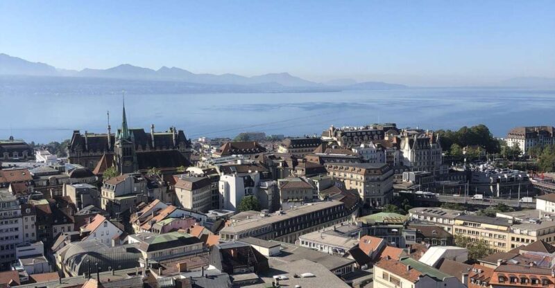 Lausanne Private Guided Walking Tour - Highlights