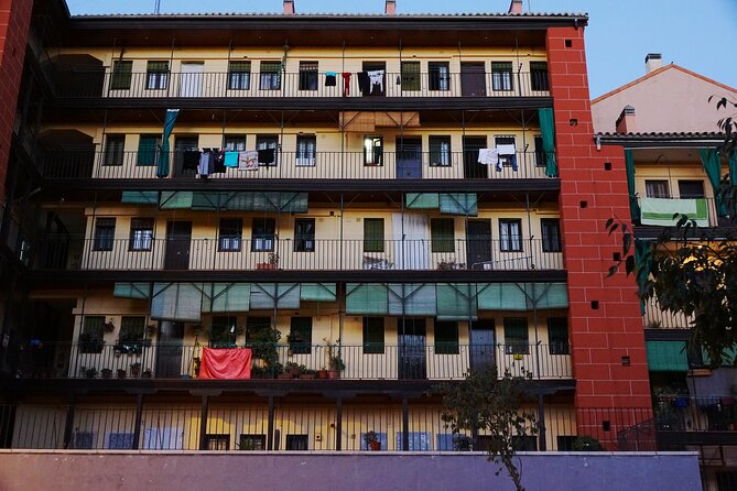 Lavapiés: the Most Multicultural Neighbourhood of Madrid, Private Walking Tour - Tour Reviews Summary