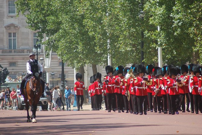 Layover Tour of London From LHR Executive Luxurious Vehicle Private Tour 6 Hour - Pickup Information