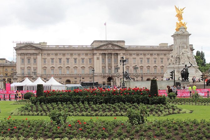 Layover Tour of London From LHR Executive Luxurious Vehicle Private Tour 6 Hour - Executive Vehicle Features