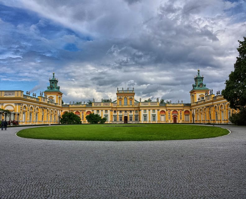 Lazienki Park and Museum of King Jan III Palace at Wilanow - Key Points