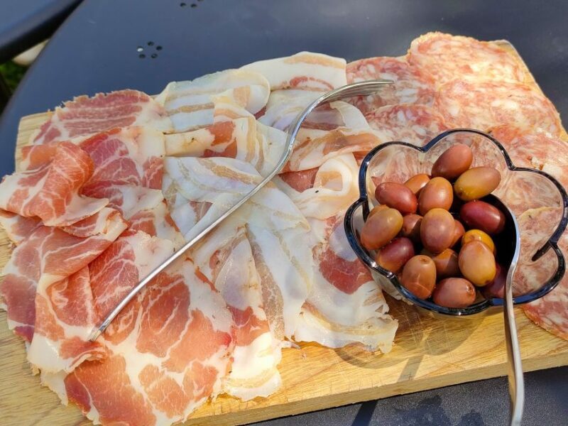 Lazise: Wine Tasting With Charcuterie and Cheese Board - Customer Experiences: What Visitors Are Saying