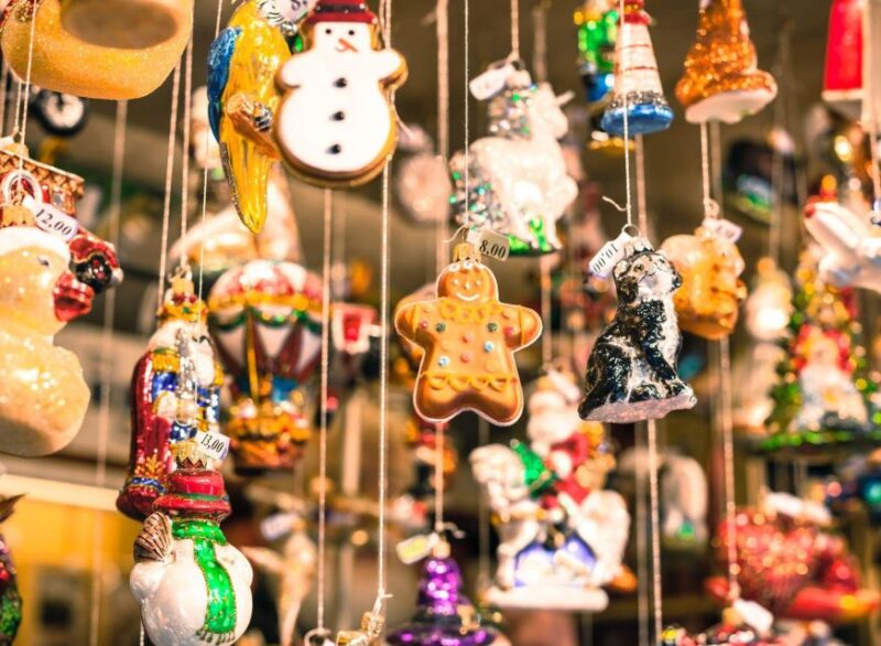 Le Barcarès: Christmas Markets Festive Digital Game - Price and Cancellation Policy