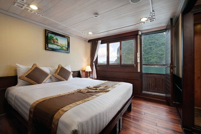 Le Journey Cruise Halong Overnight Boutique 4 Star Cruise (2D1N) - Transportation