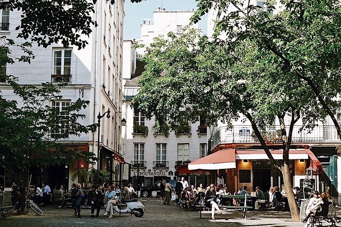 Le Marais District & Jewish Quarter - Exclusive Guided Walking Tour - Jewish Quarter Exploration