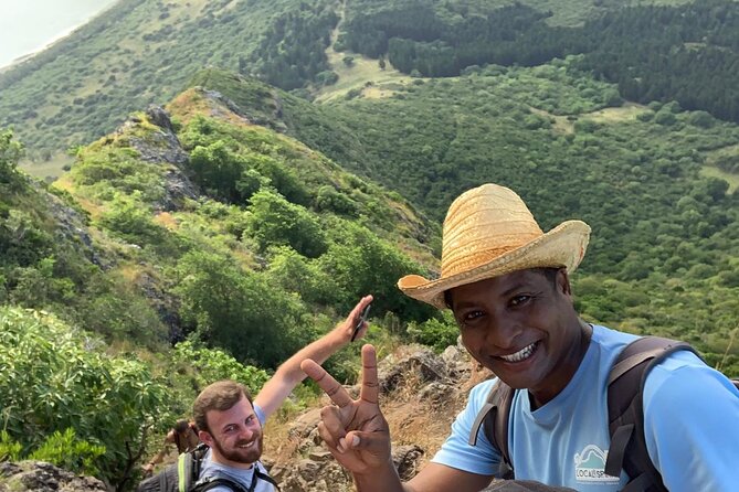 Le Morne Mountain: Guided Hike With Our Professional Local Guides - Accessibility Information