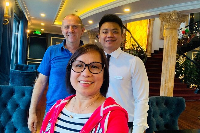 Le Theatre Cruise - Wonder on Ha Long & Lan Ha Bay 2 Days Tour - Luxury Ship Cruising