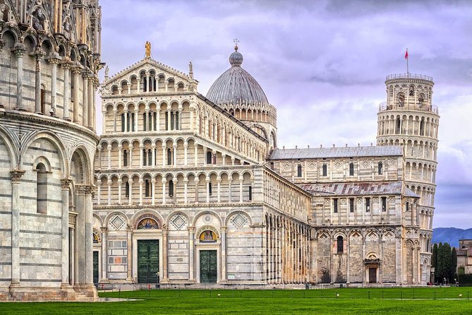 Leaning Tower of Pisa Entry Ticket - Tour Size and Wait Times