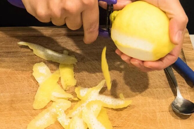 Learn How to Make Amalfi Limoncello - Reviews and Ratings