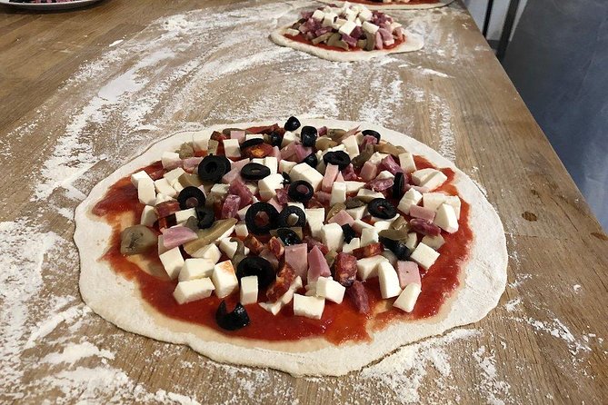 Learn How to Make Pizza and Gelato Cooking Class in Florence - Suitability and Accessibility
