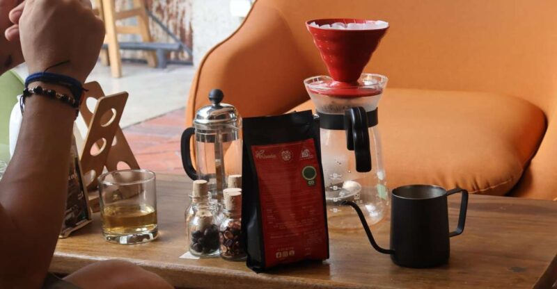 Learn How to Prepare Colombian Coffee: Class & History - Key Points