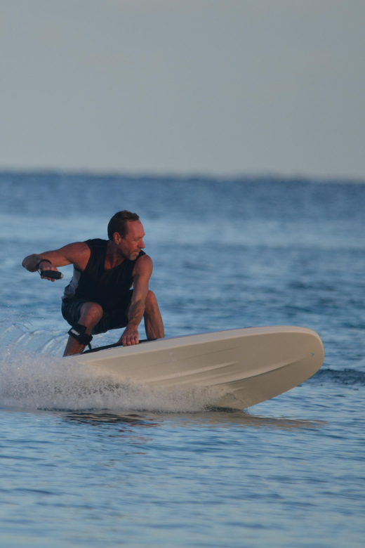 Learn to E-Surf With a Lesson From a Professional Instructor - Booking and Payment