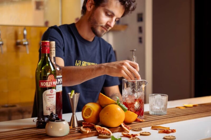 Learn to Make Cocktails With La Siroterie - Key Points