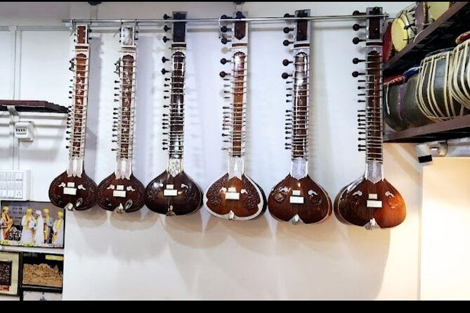 Learn to Play a Traditional Indian Instrument in Varanasi! - Frequently Asked Questions
