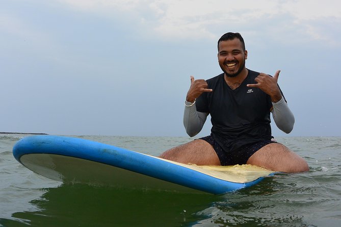Learn to Surf In Mangalore, KA - Surfing Instruction and Safety