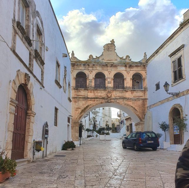 Lecce: Alberobello, Locorotondo, Ostuni & Apulian Brunch - Apulian Brunch and Olive Oil Tasting