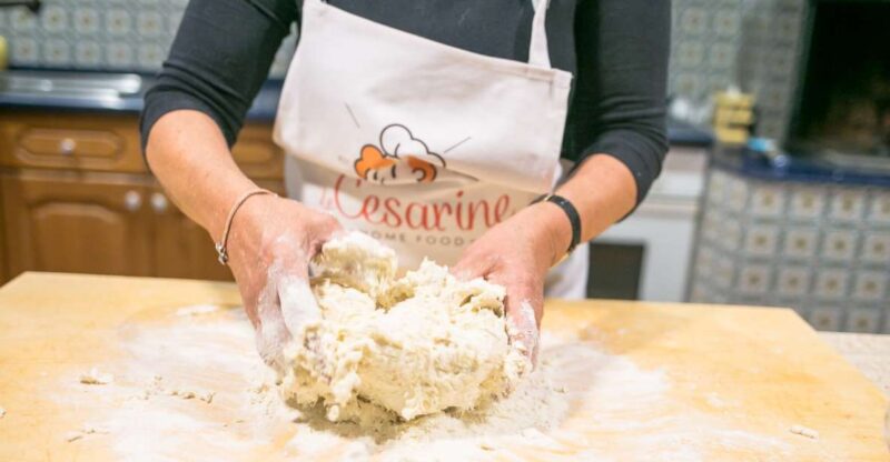 Lecce: Pasta & Tiramisu Cooking Class at a Locals Home - Key Points