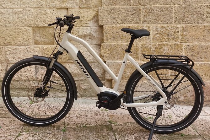 Lecce: Top Quality E-Bike Rental - Operating Hours