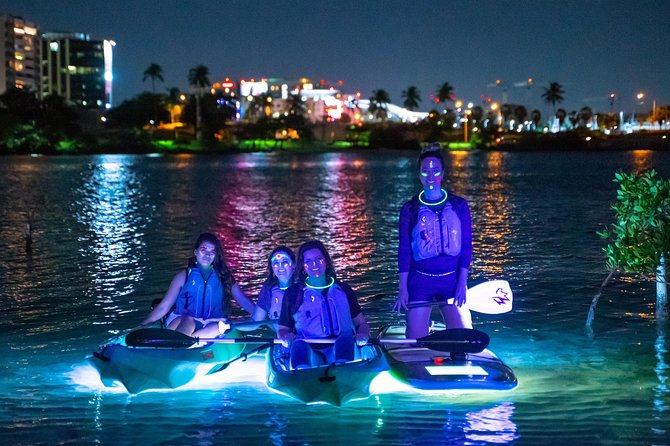 LED Kayak Night Glow Tour in Condado Lagoon - Safety and Accessibility