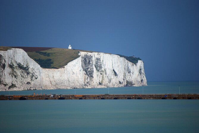 Leeds Castle Canterbury and Dover Private Tour From London - Dovers Iconic Landmarks