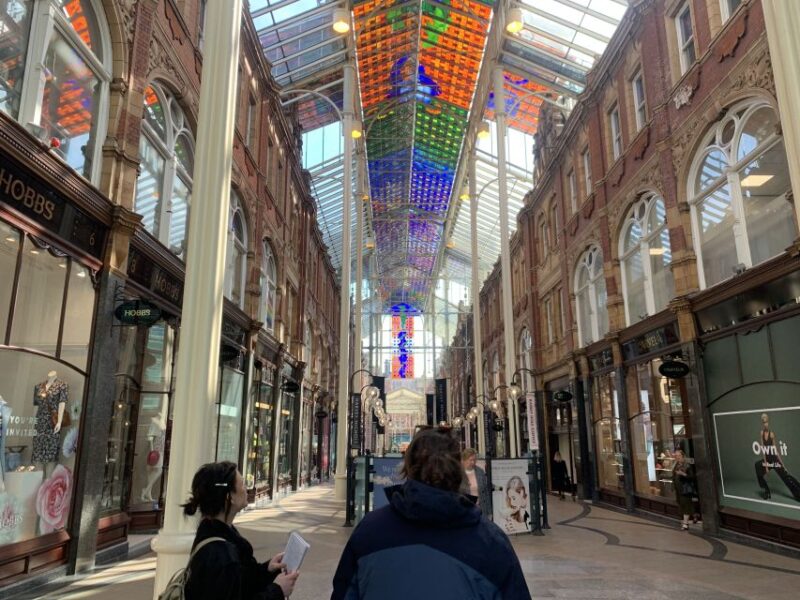 Leeds: Daily Guided City Center Walking Tour (10:30am) - Recommended Attire