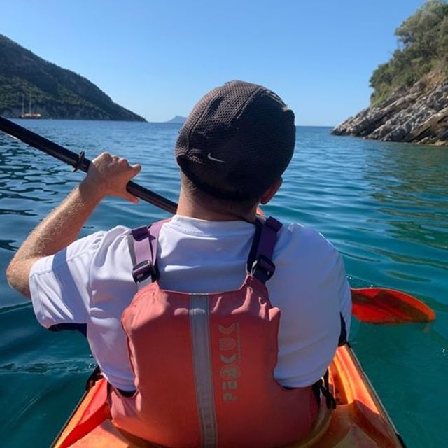 Lefkada: Hidden Blue Cave Kayak Trip With Lunch & Fruits - Customer Ratings
