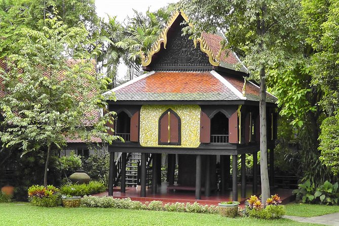 Legendary Silk City Tours! Jim Thompson & Krua Weaving Community - Discovering Krua Weaving Community