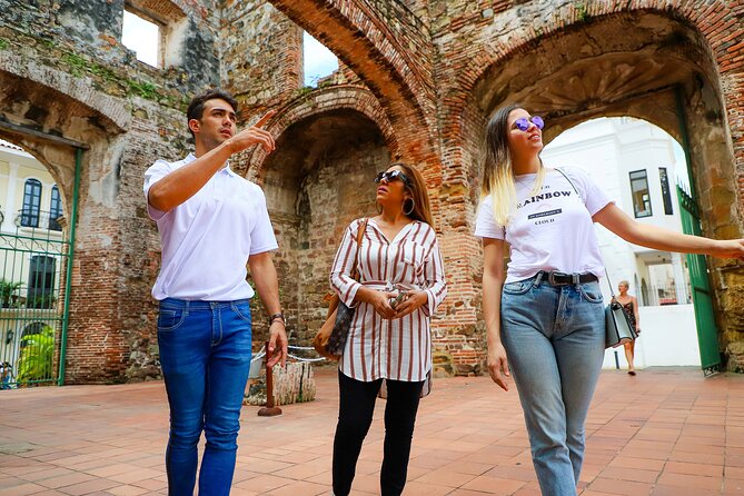 Legends of Casco Viejo Tour: Uncover Hidden Gems - Meeting and Pickup