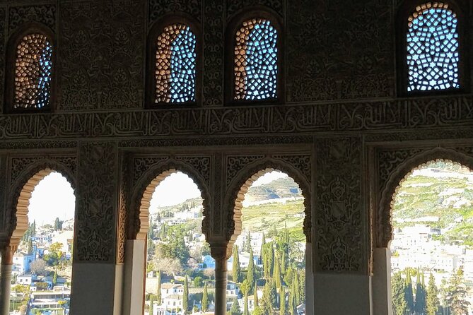 Legends of the Alhambra Tour With Tickets Included - Accessibility Considerations