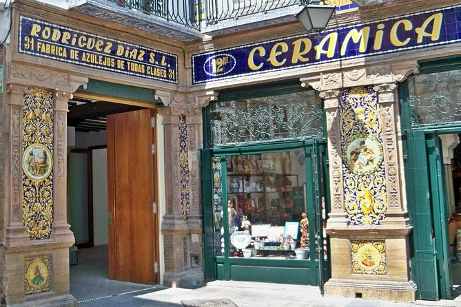 Legends of Triana Walking Tour in Spanish - Tour Details