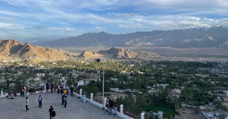 Leh Airport Transfer - Driver and Safety Features