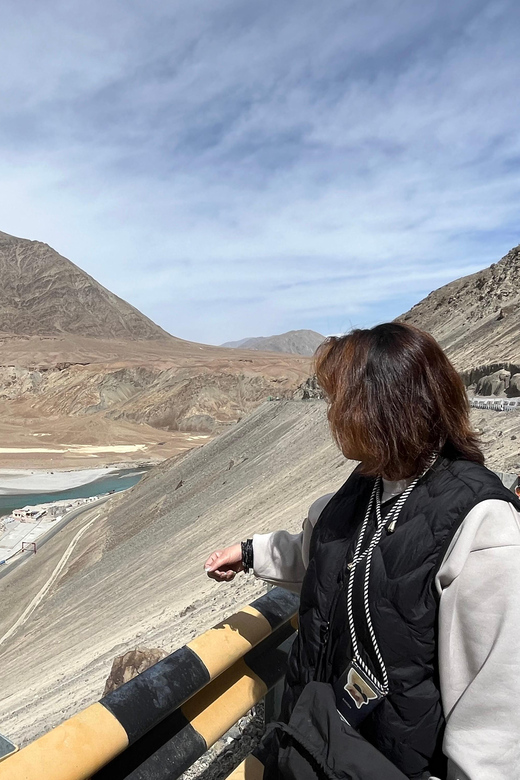 Leh Full-Day Expedition With (Thicksey - Shey and Hemis) - Inclusions