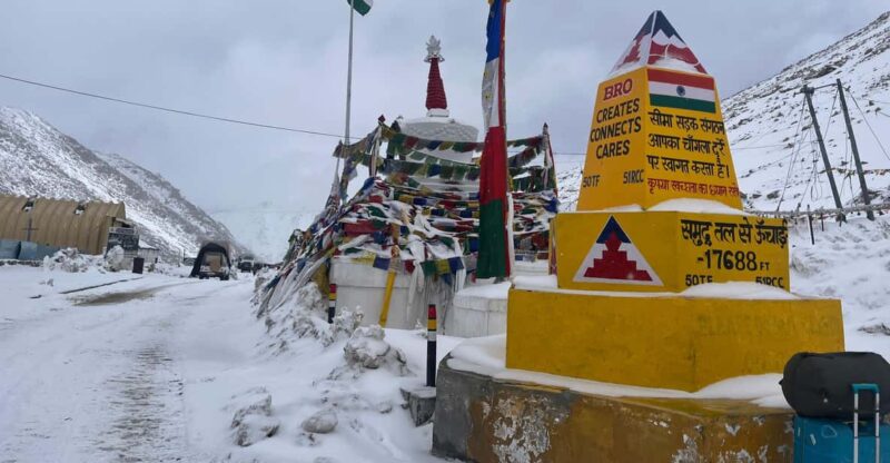 Leh: Nubra Valley Day Trip via Khardung La Pass - Key Points